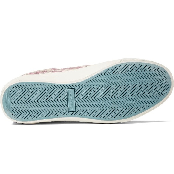 NIB SeaVees Hawthorne Slip-On - Picture 6 of 9